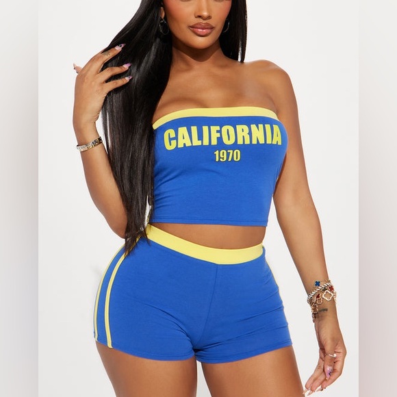 Short Set - Picture 3 of 3